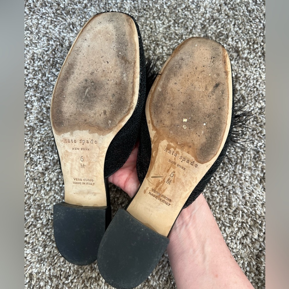 Kate Spade New York Black Leather Mules with sequin and feather, size 6 - Picture 3 of 3